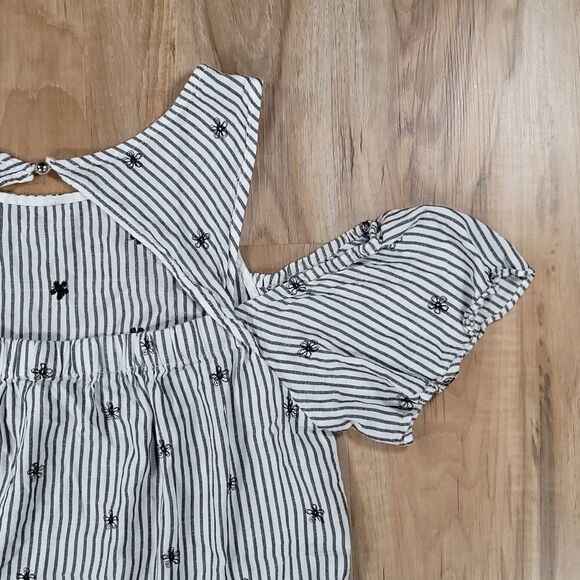 🔹️🔺️Anthropologie Everly Blue Embroidered Floral Cold Shoulder Top Large - Picture 9 of 16